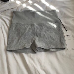 Alo Aura Short